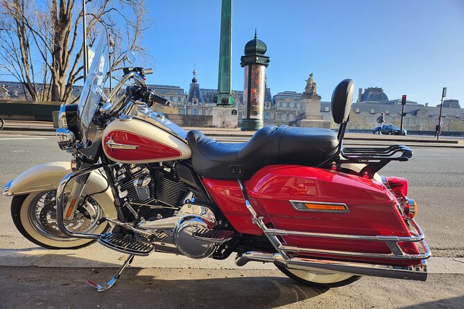 Vintage Motorcycle Rental in Paris - The Harley-focused setup: what you actually get before riding