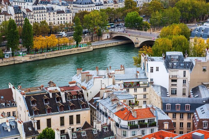 VIP Paris in a Day: Montmartre, Louvre, Île de la Cité, Cruise - Montmartre Morning: Cabarets, Artist Homes, and a Real Feeling Neighborhood