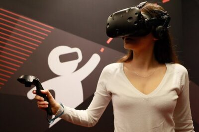 Virtual Room Paris - 1st virtual reality team experience - Price and value: what $37.74 really means in practice