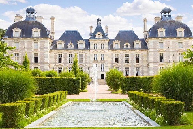 Visit of the Loire Valley Castles in one day from Paris - Lunch and timing: how to eat without breaking the flow