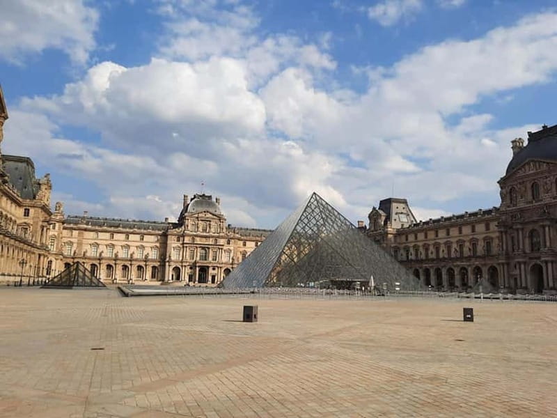 Visita con guida in italiano: Quartiere Latino e Lungo Senna - Picking the right itinerary: Latin Quarter, Seine/Opera, or Montmartre