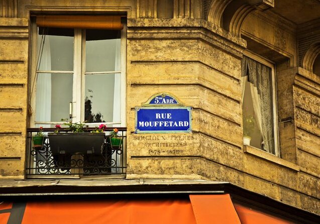 Walk & Wine Tour in the Latin Quarter - Key things to know before you go