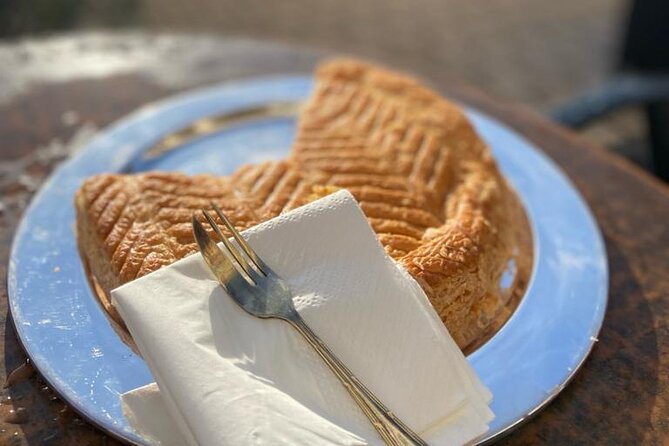 Walking and Tasting Tour of Saint Germain En Laye - Who should book this, and who should pass