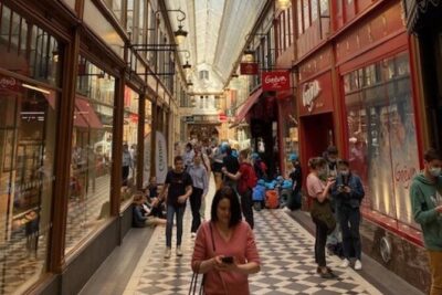 Walking tour of the Covered Passages of Paris -10 people max - Starting at Palais-Royal: The Shortcut Into the Story