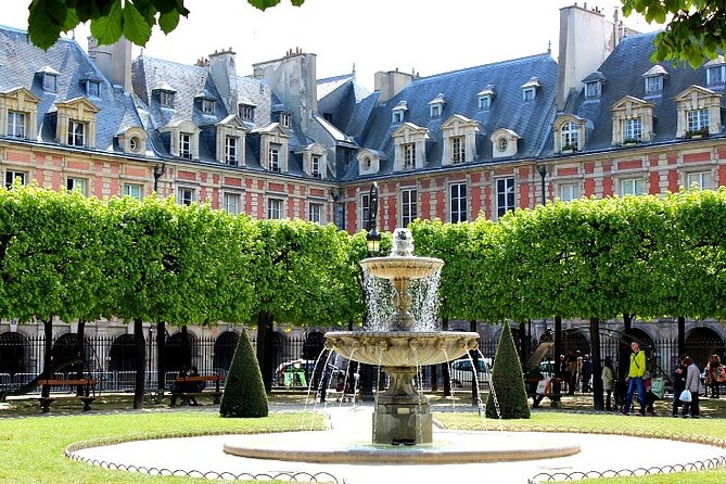 Welcome to Paris - Stop 3: Opera / Bourse—Where Performance Meets Power