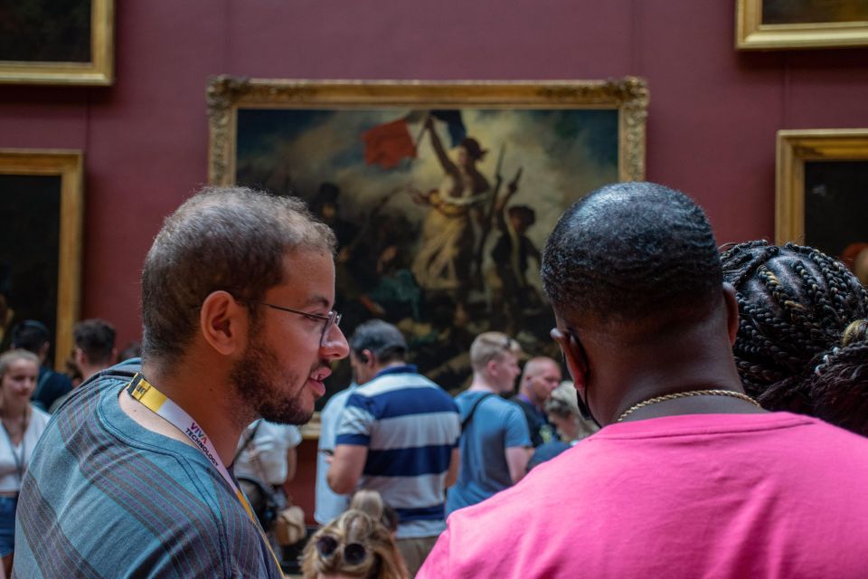 Wheelchair-Frendly Private Louvre Tour – Stress-Free & Easy - A stress-free Louvre visit starts with the right meeting spot