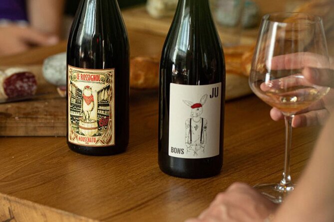 Wine Tasting in Paris right next to Père Lachaise & l'Atelier des lumières - Why this wine shop near Père Lachaise makes sense