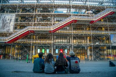 Worktown Games: Private Self-Guided Walking Tours in Paris - How the Paris Walking Game Works: Points, Trivia, and Bonus Spots