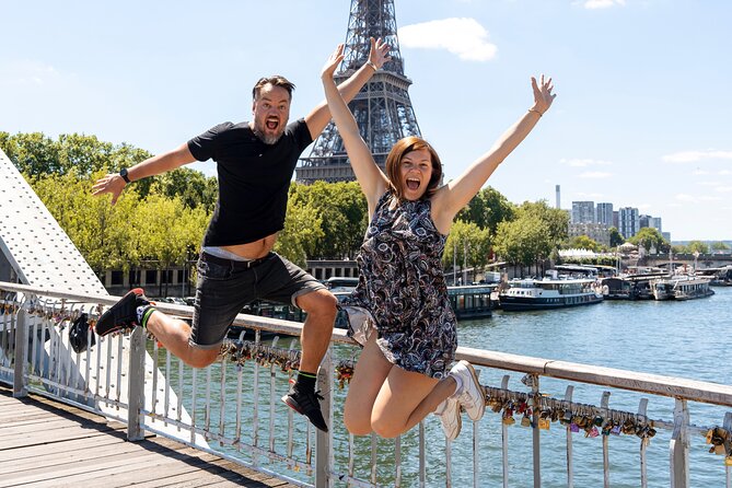Your best pictures in Paris 1h Private photoshoot - Where the Shoot Goes for Eiffel Angles and Less-Overcrowded Shots